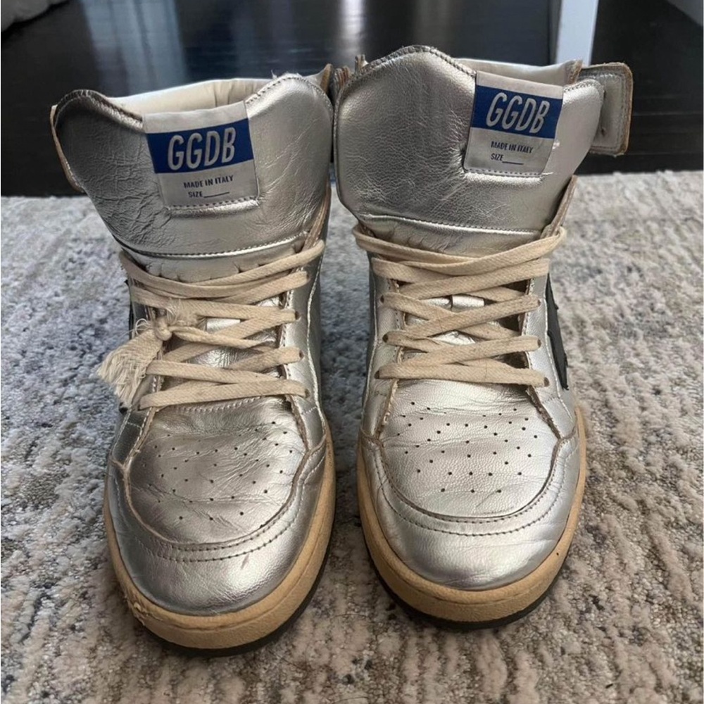 Golden Goose Sky Star Women’s Sneakers Size 39